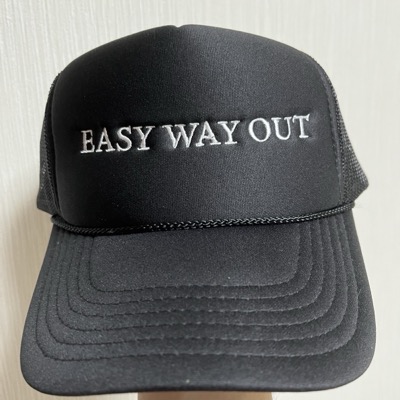 キャップ #02 EASY WAY OUT (2025)