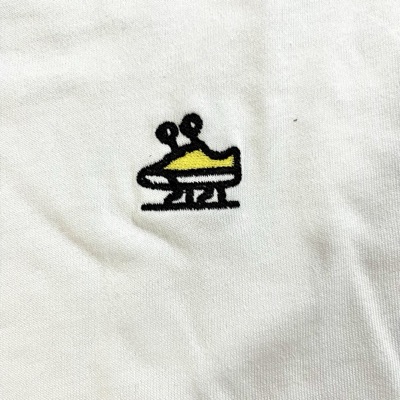 Tシャツ #07 スニーカー星人ワンポイント刺繍 (2026)