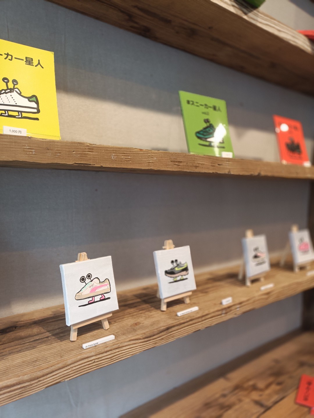 スニーカー星人100体展